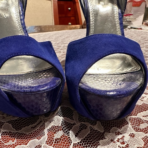 Bebe platform blue shoes !! - Picture 2 of 16